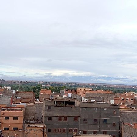 Afgo Hostel Tajda Buitenkant foto