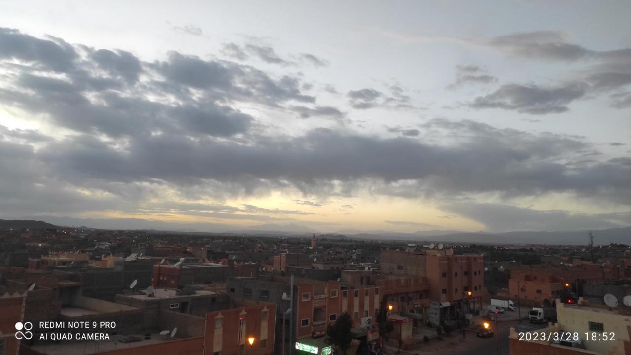 Afgo Hostel Tajda Buitenkant foto
