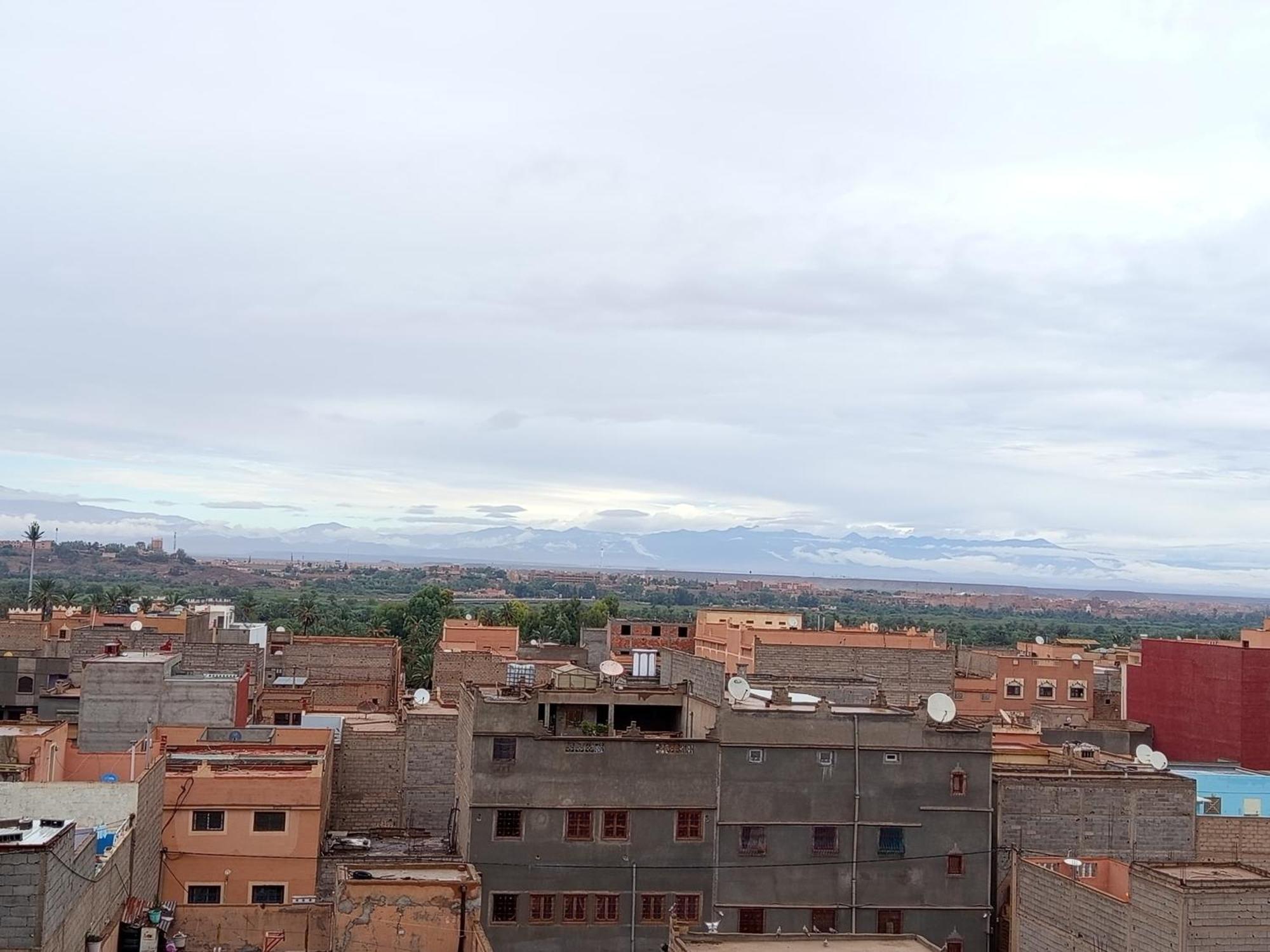 Afgo Hostel Tajda Buitenkant foto